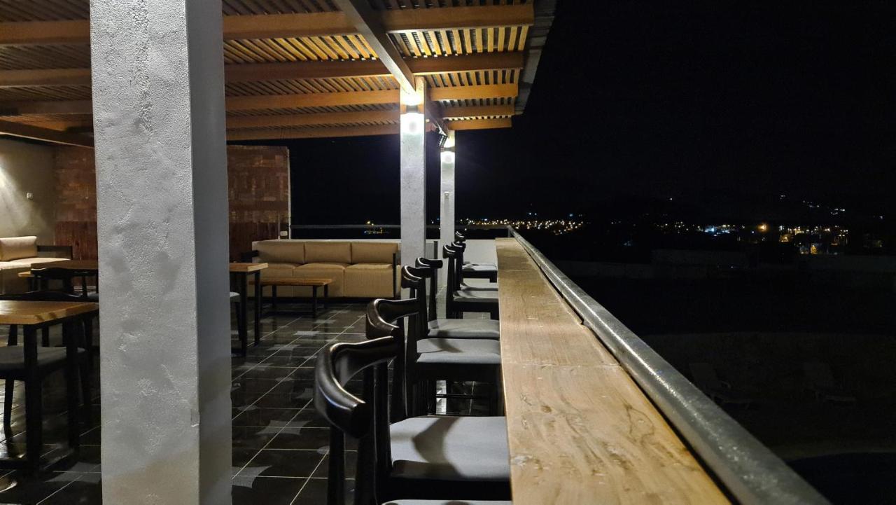La Colina Hotel Los Órganos Eksteriør bilde