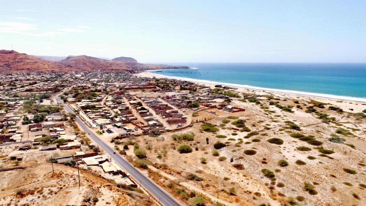 La Colina Hotel Los Órganos Eksteriør bilde
